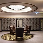 Dana Business & Conference Hotel 4*