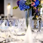 Hotel Dana Business & Conference 4*