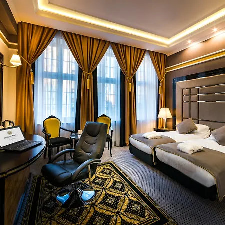 Dana Business & Conference Hotel