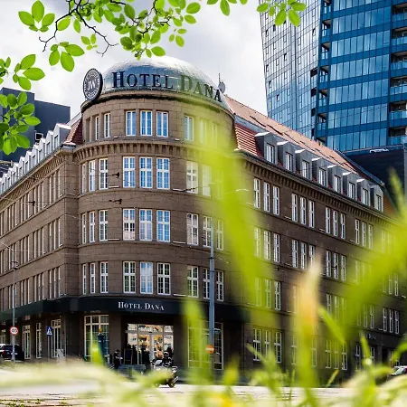 Dana Business & Conference Hotel 4*