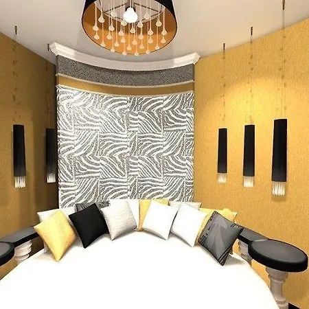 Dana Business & Conference Hotel 4*