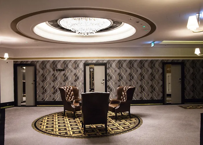 Dana Business & Conference Hotel 4*