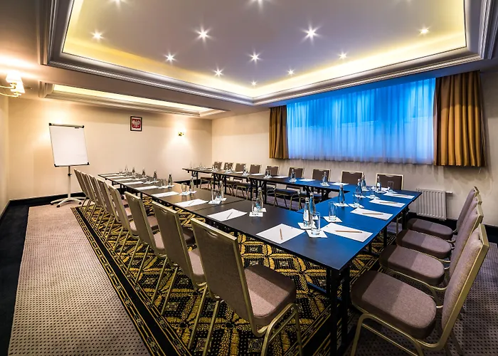 Dana Business & Conference 4* شتشيتسين