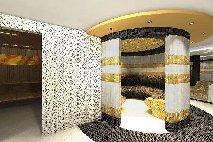 Dana Business & Conference 4*