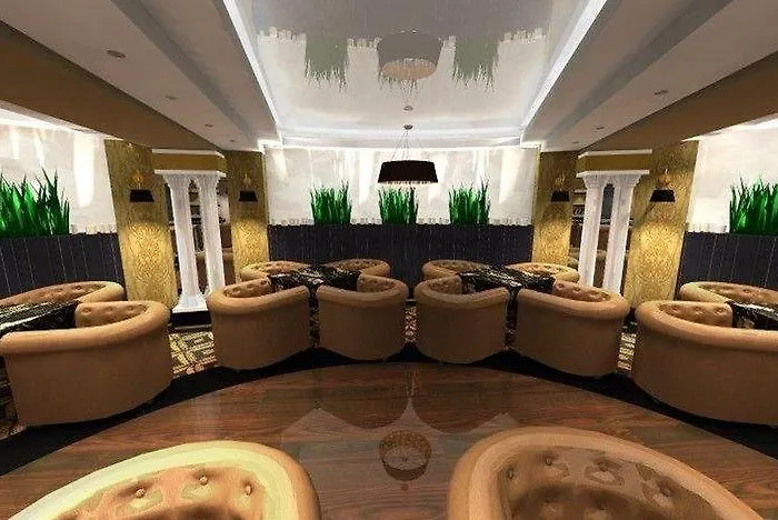 Dana Business & Conference فندق 4*