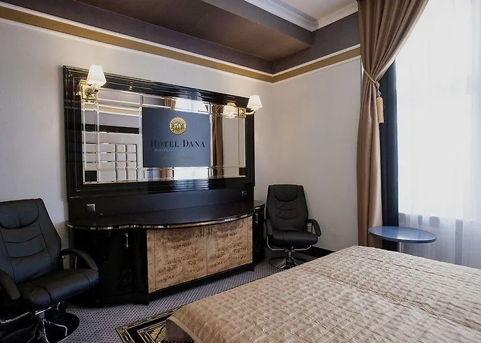 Dana Business & Conference Hotel 4*